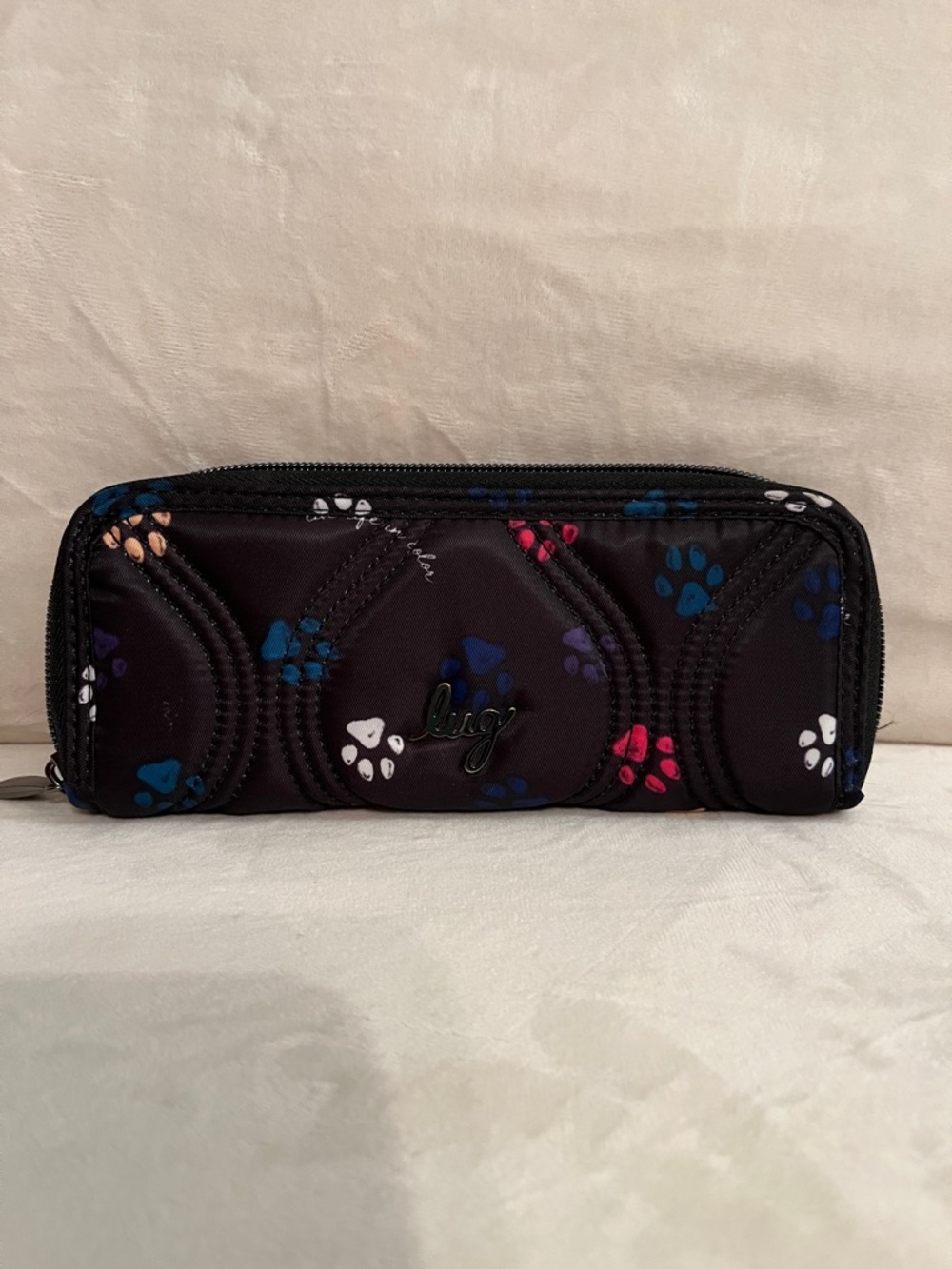 LUG - Tendu RFID Wallet in Paws Black (Excellent Used Condition)